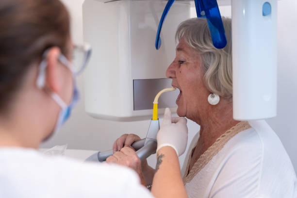 Best Weekend Emergency Dentist in Miami Shores, FL
